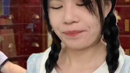 Bumi tidak bisa berputar kalau tidak ada perempuan. (Pakar Pengobatan Tradisional Tiongkok, Bagian 2