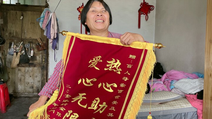 “Cả đời này tôi không ngờ mình lại có thể giúp đỡ cả một ngôi làng”