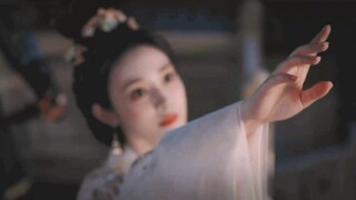 Masa lalu mengalir di matamu