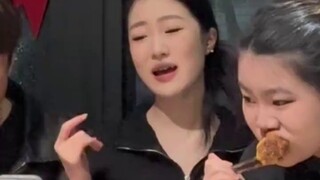 Tôi đã nói là mấy người K-pop này điên rồi!!!