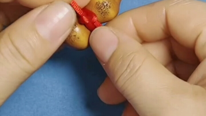 Beautiful knot-tying techniques