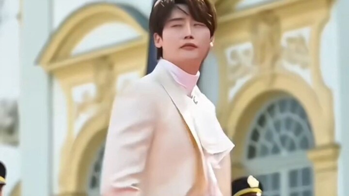 Lee jongsuk