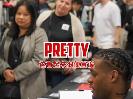 Thật là thiên tài! Cô bé gốc Hoa biến chiếc hộp đựng bóng thành một chiếc túi xách.