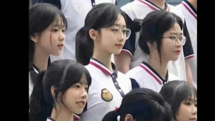 “Some people are born to be the main character!!”