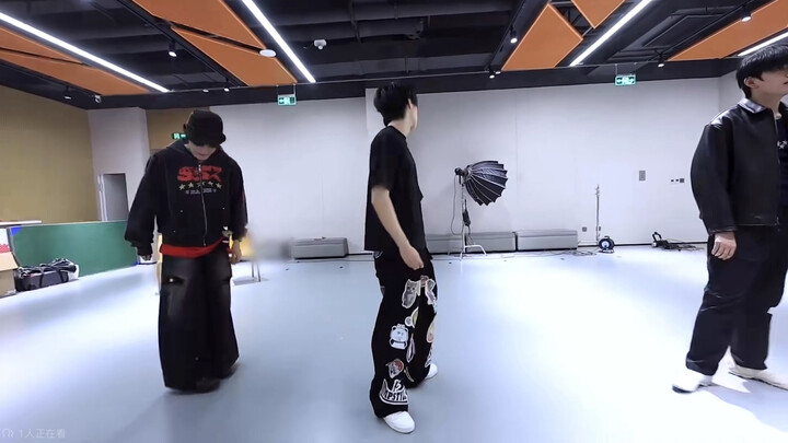 Top | echo+ I’m in Love – Practice Recording