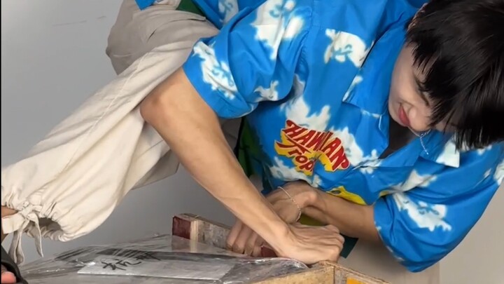 What’s it like to run a jewelry studio just one year after graduating?