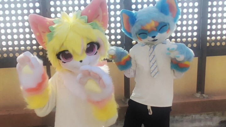 Gặp được người mình yêu thì phải nắm chặt tay họ (σ≧︎▽︎≦︎)σ