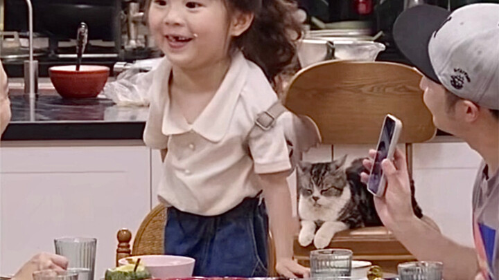 Princess Sanxi never bothers with trifles! She’s just so adorable—ahhhhhh!