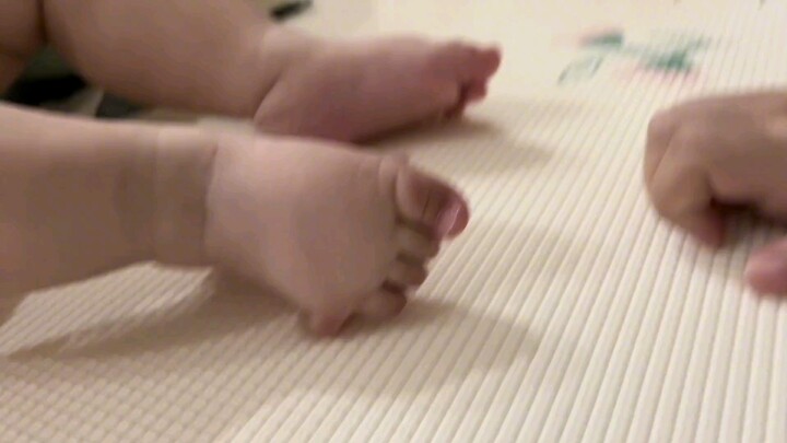 Anak kecil ini keras kepala banget! Apa anakmu juga begitu?