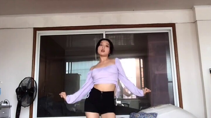 【BLACKPINK-How you like that】The coolest girl on the Internet covered BLACKPINK-How you like that?