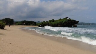 pantai sarangan..