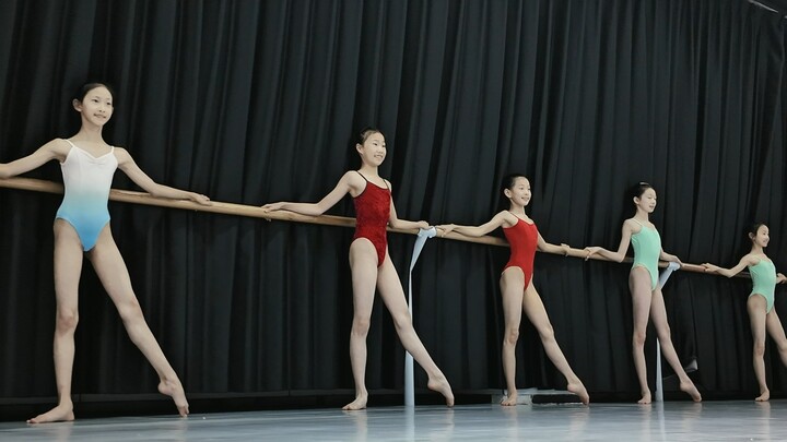 Landscape mode: Dance Research Middle School weekly test #SmallArtExamDanceStudents