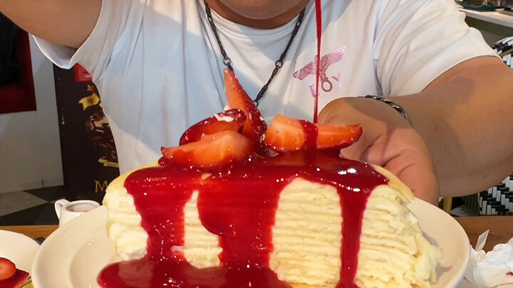 อาหารไทย: บุฟเฟต์ของหวานย่านสยามสแควร์ กรุงเทพฯ สีสันสดใส เลือกชิมได้ตามใจ มีเมนูที่คุณชอบบ้างไหม?