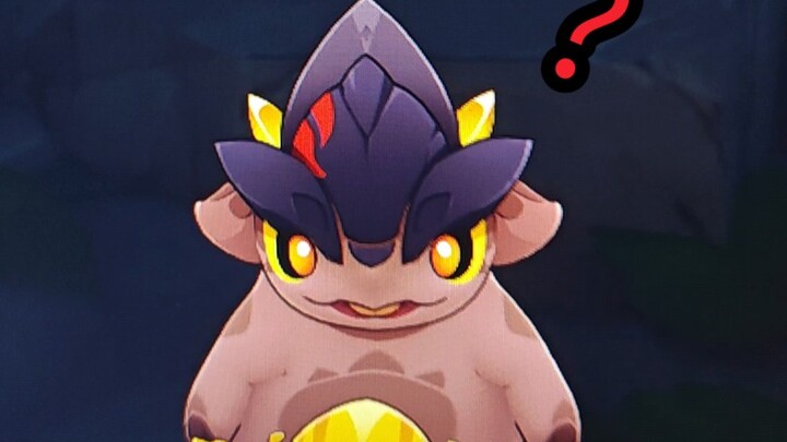 The hands-on little dragon is so cute!