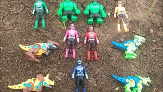 mencari mainan Dinosaurus, power ranger di ladang dan mencari mainan ultraman, hulk di sungai