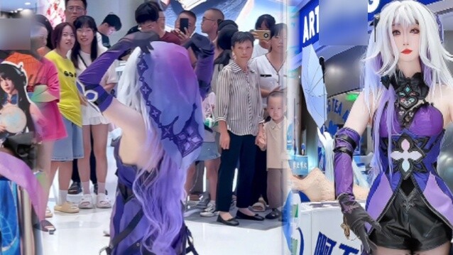It's so embarrassing to be watched while dancing in a mall! I'm really sorry for not being so cute.