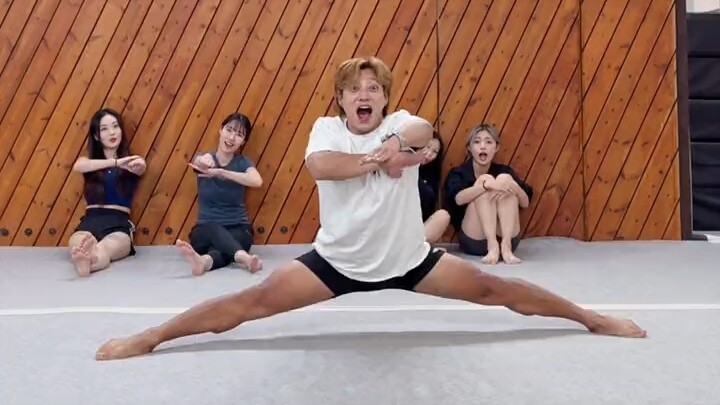 Who can pull this off?! 😱😱