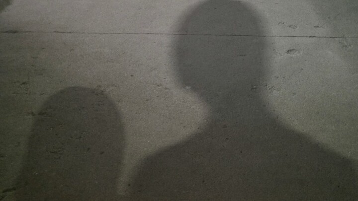 《Sau khi tôi đăng bức ảnh bóng của mình và hôn phu lên dòng trạng thái》