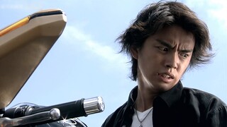 [Kamen Rider 555/4K] Qie: I have three belts in my hands, just for fun!