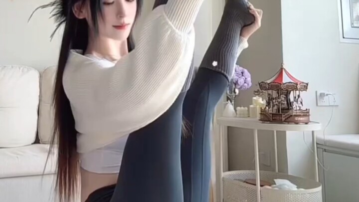 [Nifei Yoga] Looks and Skill Go Hand in Hand