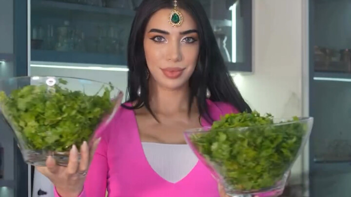 “Nữ hoàng có sẵn lòng quyên góp 200 cho tôi không?”