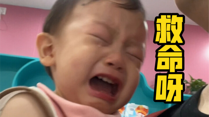 Compared to going out with the baby alone, it is more comfortable to go to work!!!