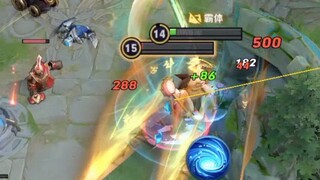 【What's Lee Xinxiu up to?】A single ultimate skill dealt a whopping 200 damage