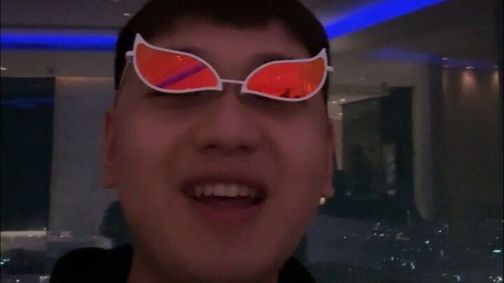 “Lại đồng cảm với anh rồi”