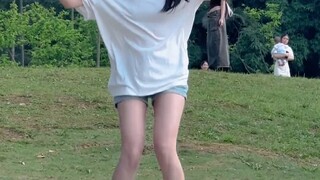 Guangdong girls dance Guangxi steps