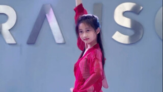 ให้ความรู้สึกเป็นจอมยุทธ์หน่อยๆ อยู่ดีๆ ก็อยากให้เธอเรียนวิชากระบี่