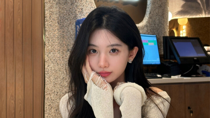 เพื่อนๆ ต่างบอกว่าฉันดูสวยสง่าเหมือนคนมีวาสนา