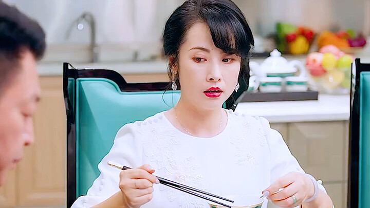 As they say, every problem has its match. With a girlfriend this fierce, you sure aren’t joining in?