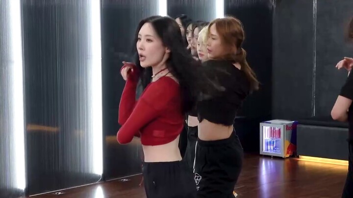 【SUNMI_宣美】STRANGER dance studio version is here, come and practice dancing together~💃