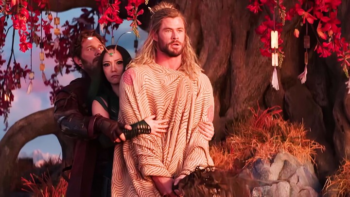 หลังจากผ่านประสบการณ์แห่งการสูญเสีย ทอร์ยิ่งเห็นคุณค่าของขวานพายุที่อยู่เคียงข้างเขามากขึ้น