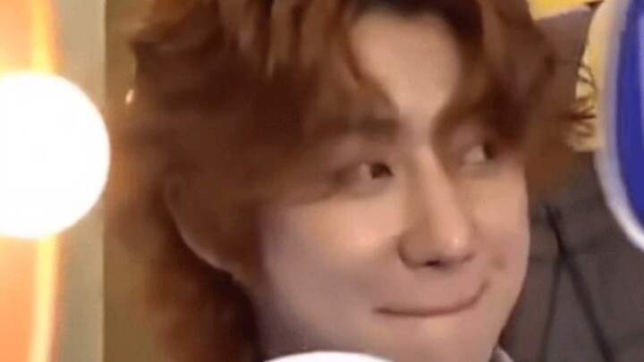 Ngoài Tiểu Bát, mỗi người đá một cú, Tuấn Huy đá hai cú.