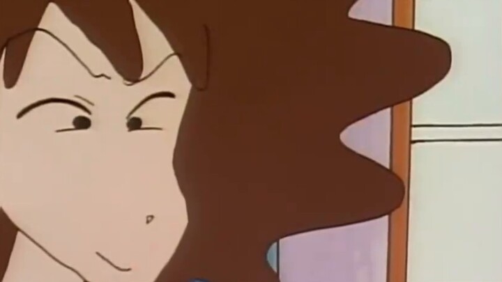 This is the first time that Shin-chan uses a razor. He wanted to pretend to be an adult, but he acci