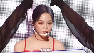 KIM SEJEONG (김세정) - ‘Top or Cliff’ (교차편집 Stagemix)