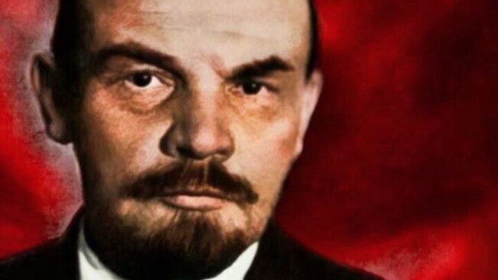 “Kawan, kenapa kamu sangat merindukan Lenin?”