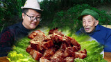 Mi's Crispy Pork Belly: Finger-licking Good