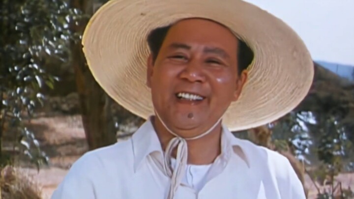 ประชาชนต่างเรียกเขาว่า “ทรงพระเจริญ” แต่เขากลับเป็นฝ่ายร้องว่า “ประชาชนทรงพระเจริญ”!