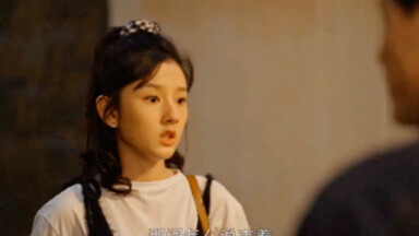 Can you hear the sizzling sound of the white hairs sprouting on your big brother’s head? Si Mei, are