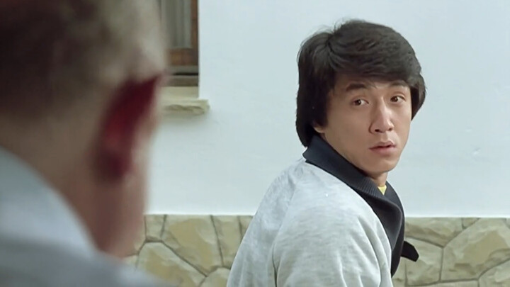 Cảnh kinh điển của anh cả Thành Long