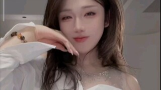 Bailitian akhirnya bisa leluasa mengekspresikan dirinya dengan penuh semangat setelah pindah ke ruma