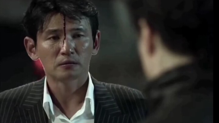 ท่าทางถูกต้องของการป้องกันตัวเอง: คุณจะใช้ไม้ฟาดคนได้ยังไงล่ะ?