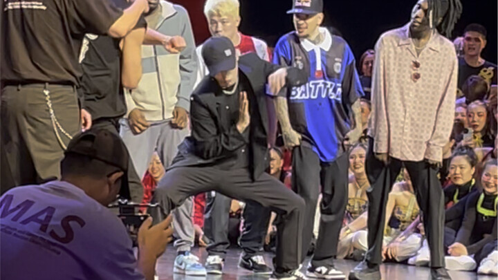 【تشانغ يي شينغ】14 أغسطس 2022، الجزء السيفر من النهائيات في مسابقة MALLSTARS الدولية للرقص الجماعي