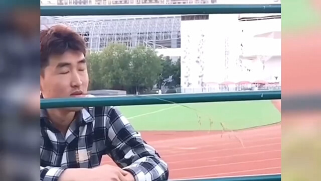 "Hmph, this damn competitive streak of mine"