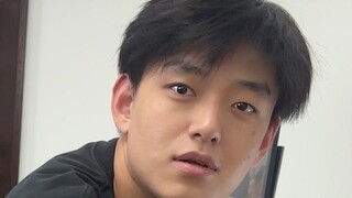 别人手机里的自己！