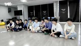 (Vietsub F4) Hậu trường TF thiếu niên mộng công xưởng - Lập hạ (phần đầu)