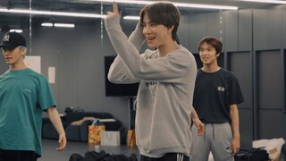 【New Culture Technology Institute】Let's LINK up in Japan! | Gimme Gimme Dance Practice (Chinese Subt