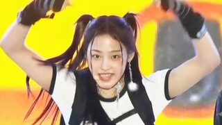 【开麦大喊麦】NewJeans金唱片OMG初舞台+Hype boy+Attention全场